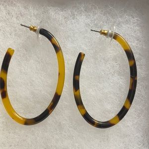 J.Crew tortoise shell hoop earrings